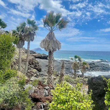 Isla Feliz In Golf Del Sur Cozy With Terrace, Pool & Parking